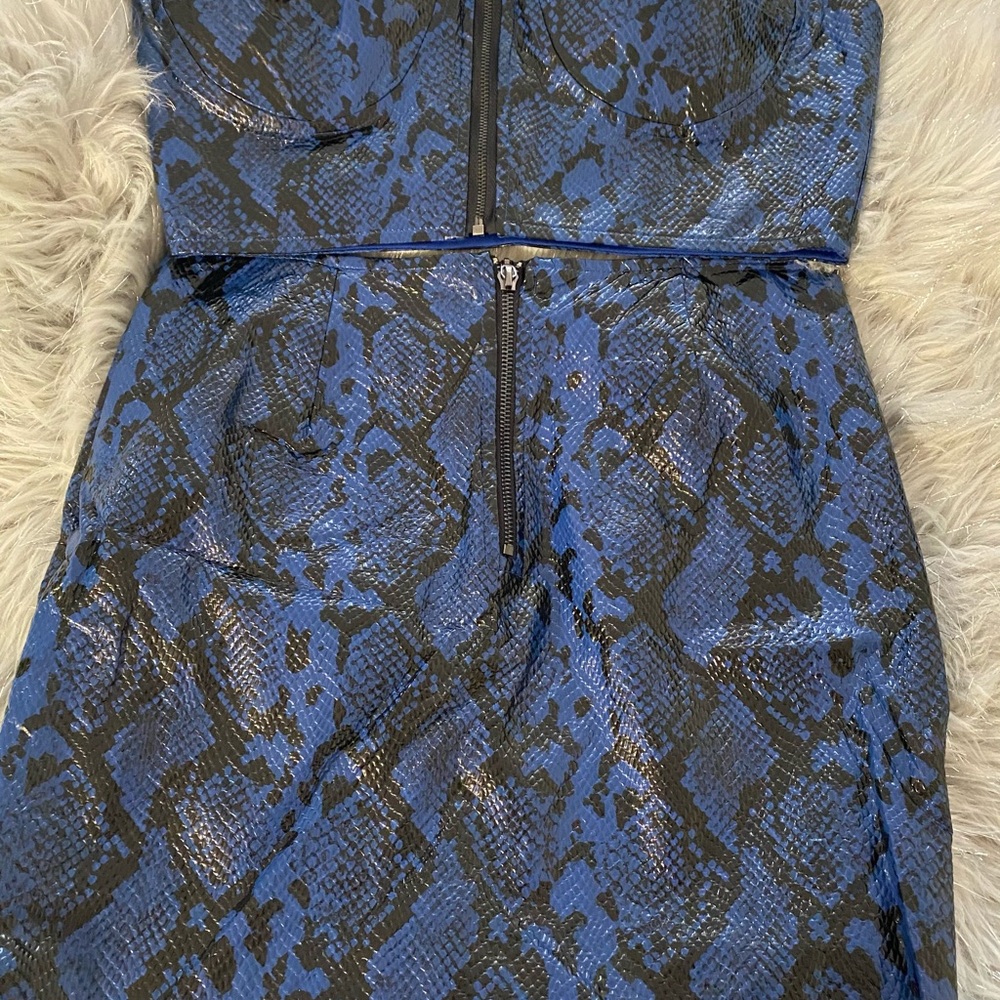 Woman skirt set